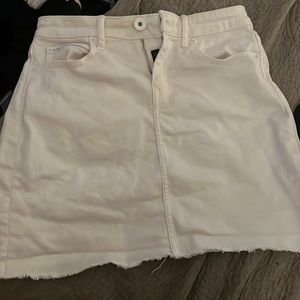 Vineyard Vines Raw Hem White Jean Skirt